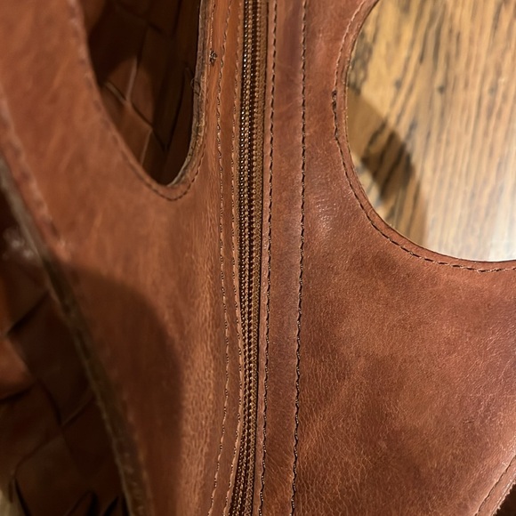 Genicci Purse - Picture 6 of 9